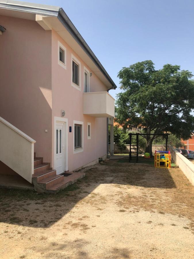 M A Apartments Kožino Buitenkant foto